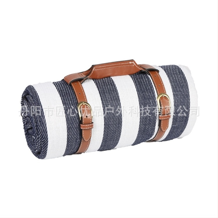 Raktáron nagykereskedelmi piknikszőnyeg nedvességálló szőnyeg vastagított extra nagy kempingszőnyeg vízálló kreatív hordozható vízálló gyepszőnyeg