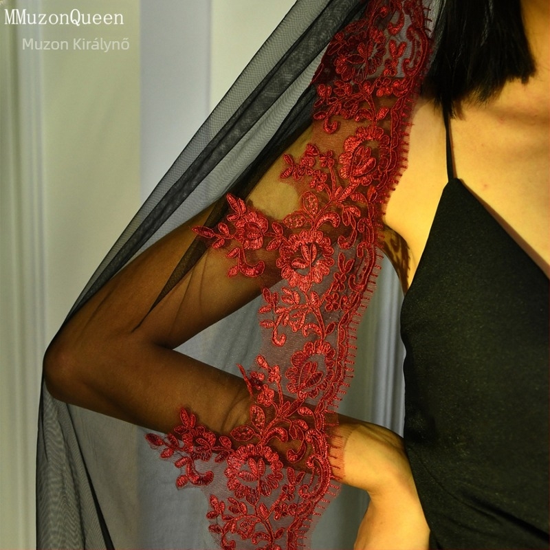 Manzhen Fashion Nagy Fátyol Menyasszonyi Fátyol Piros Csipke Csipke Végignyúló Egyrétegű Hajfésű Fátyollal Puha Mnet M126
