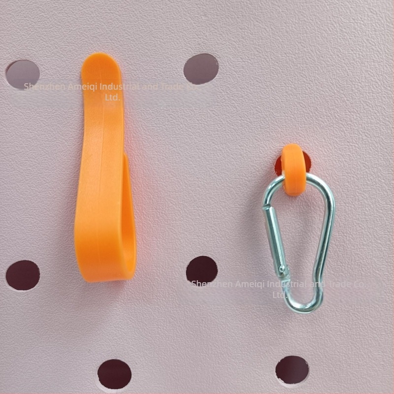 Az Amazon népszerű Bog Accessories háromrészes horogkészlete, karabiner gomba alakú csattal, lyukas táska kiegészítőkkel, medállal