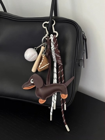 Rózsaszín/baseball tacskó táska medál Miu stílusú niche retro melard extrém minimalizmus táska medál