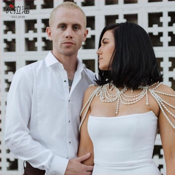 Yulapan VG09A európai és amerikai új stílusú, könnyű luxus kézzel készített gyöngyös vállpántos gyöngy bojtos vállláncos ruha kiegészítőkkel