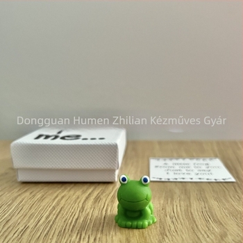 Szeretlek ajándék, Béka ajándék mini Béka Szeretlek ajándék Menny és Föld borító szerető ajándék