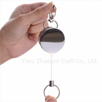 Határokon átnyúló, népszerű, 4 cm-es, teljesen fémből készült, könnyen húzható csattal, könnyen húzható drótkötél-húzóval, elveszett biztonsági kültéri teleszkópos kulcstartóval