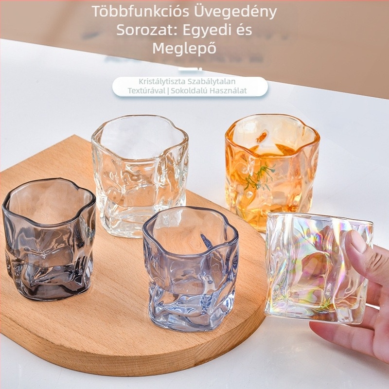 Csavart üvegpohár, stílusos whiskyspohár, egyedi formájú csavart pohár, internetes szuvenírként ismert vizespohár esküvőkre