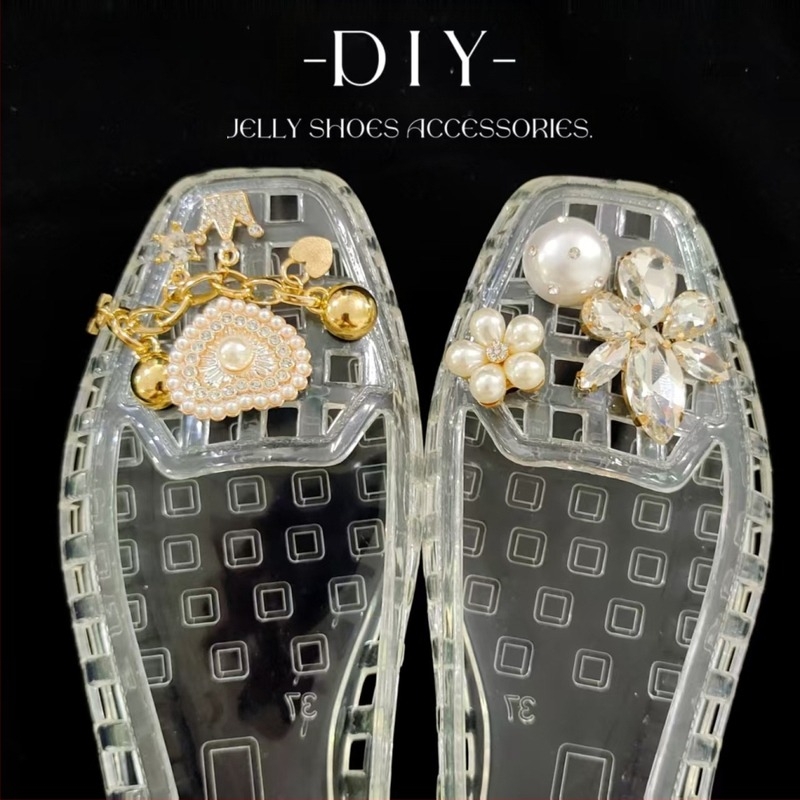 Crocs-stílusú cipőkhöz virágos díszítés — DIY kiegészítők és cipőcsatok