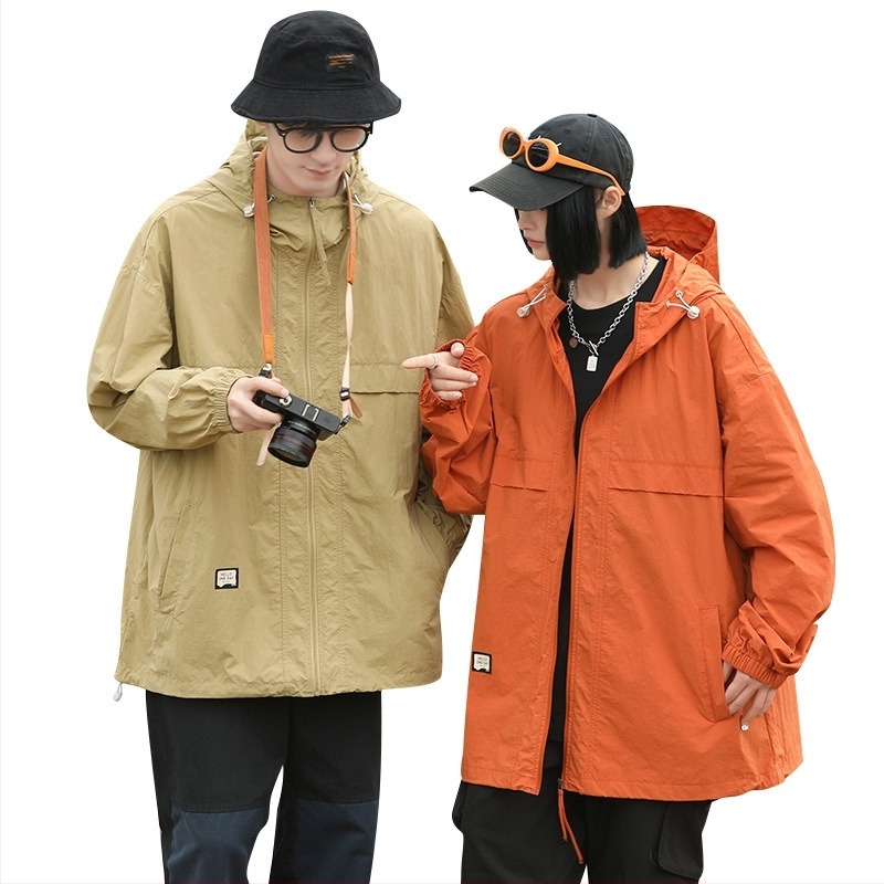 2025 Nyári Új Egyszínű Páros Jég Napvédő Ruházat Férfi Nagy Méretű Laza Világos Bőrű Ruházat Férfi Kapucnis Kabát