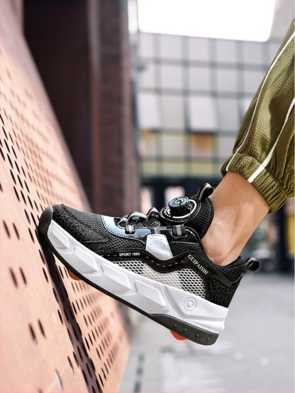 Diák cipők, négykerekű, gyermek görkorcsolyák, férfi és női automata változat, kerekes cipők, raktáron, nagykereskedelemben