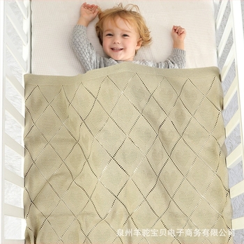 Ins Hot Selling Baby Kötött Szív Kivágású Takaróhuzat