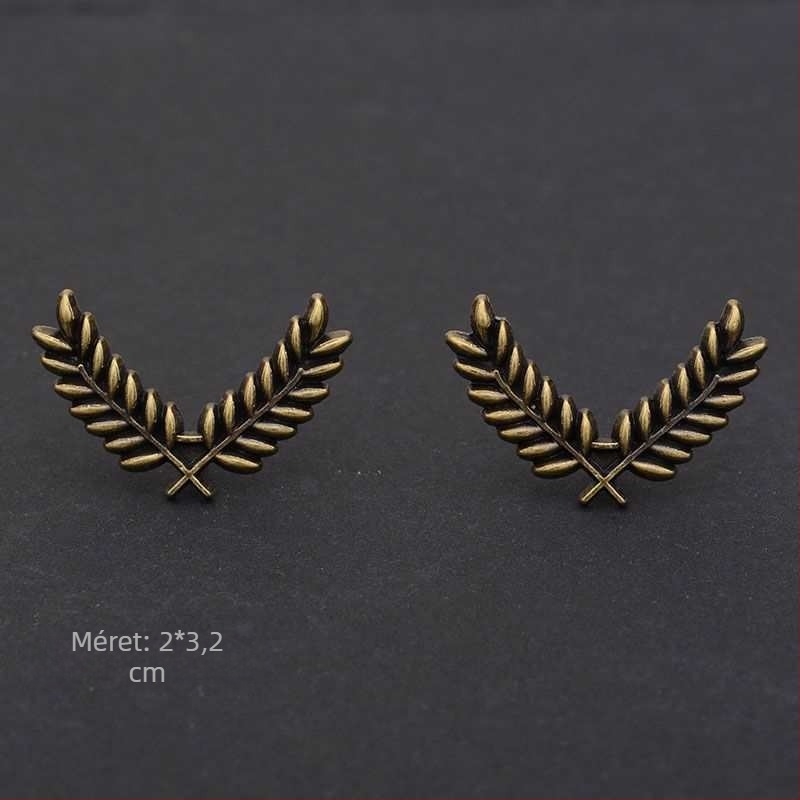 Elegáns koreai stílusú retro üreges fém férfi és női gallércsat inggallér klipsz ruhagallér gallértű inggallér csat