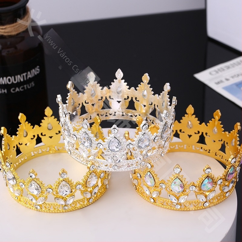 Határokon átnyúló népszerű barokk menyasszonyi korona tiara királynői báli ruha korona virágdíszítéssel különböző színekben