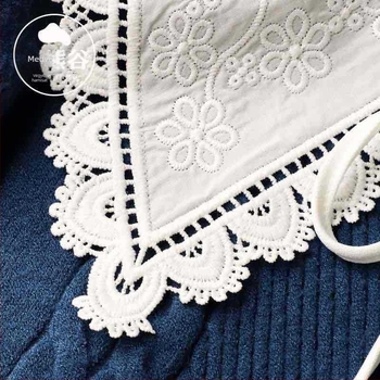 Őszi és téli, külön csomagolt, meleg, vízben oldódó, foltos, tiszta színű, felnőtt fehér babaállványos nyakörv strasszos műnyakörvvel