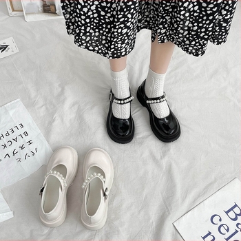 Francia retró brit stílusú kis bőr női cipők 2025 tavasz új stílus gyöngyös tündér egysoros vastag talpú Mary Jane cipők