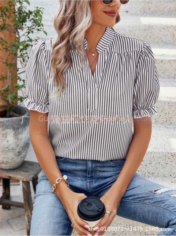 2025 nyári női ruházat, népszerű, Amazon gyorsvásárlás, európai és amerikai külkereskedelmi divat, lezser, bő, függőleges csíkos, rövid ujjú, bélelt