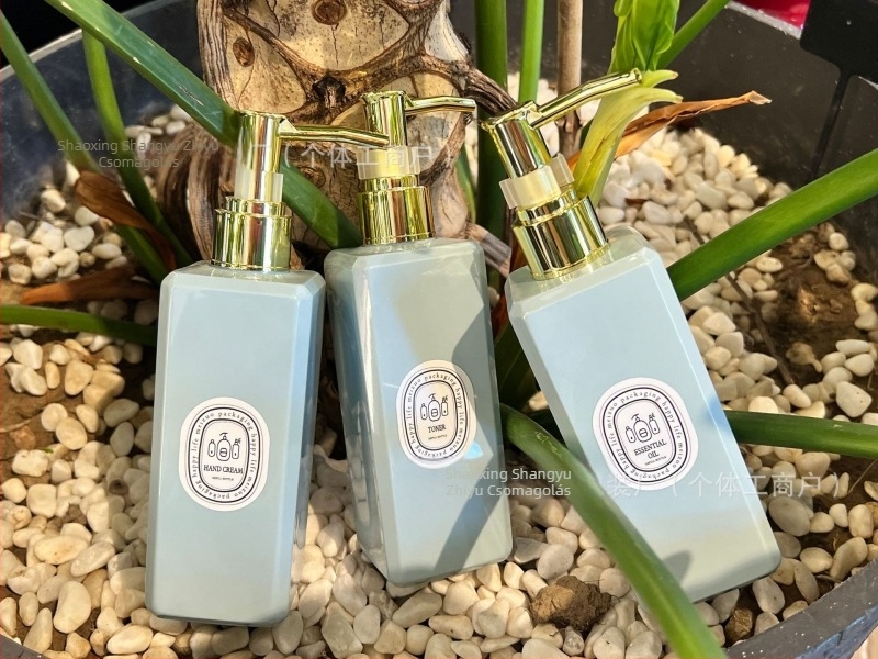 Victoria's Secret Haze Blue 250ml négyzet alakú testápoló csere üveg luxus hotel szépségszalon masszázsolaj esszencia tej