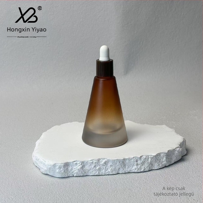 Újdonság raktáron 20 ml-es matt tea kúpos üveg vastag aljú szórófejes üveg csepegtető illóolaj parfüm üveg esszencia al-üveg