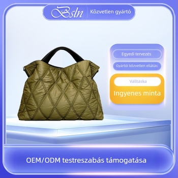 bsln Divat válltáska, Oxford anyag, csíkos mintázat, ovális formájú, cipzáros zárás, belső cipzáras zseb