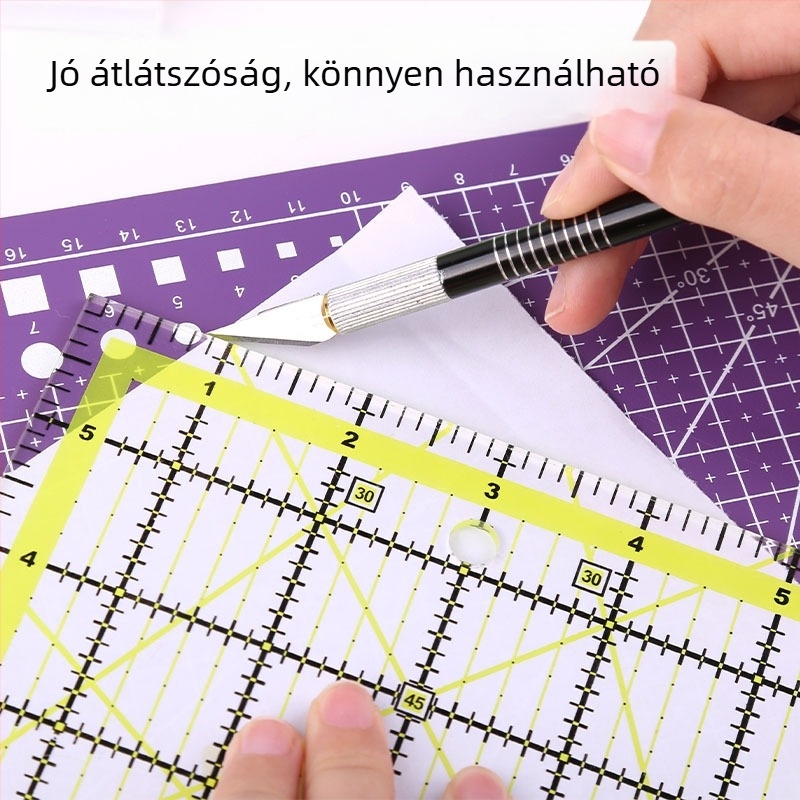 Patchworkhez használható derékszögű vonalzó, műanyag, hüvelykes skálával, quiltinghez, kétszínű rácsvonalakkal