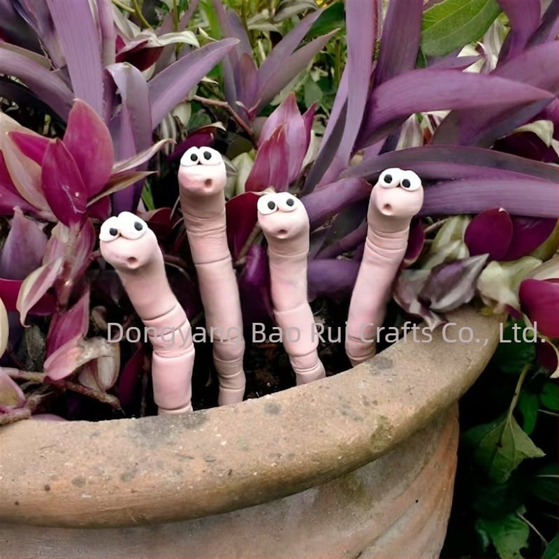 Gyantából készült rovar alakú dísz virágtartóhoz — geometriai forma, pásztor-stílus, rovar modell