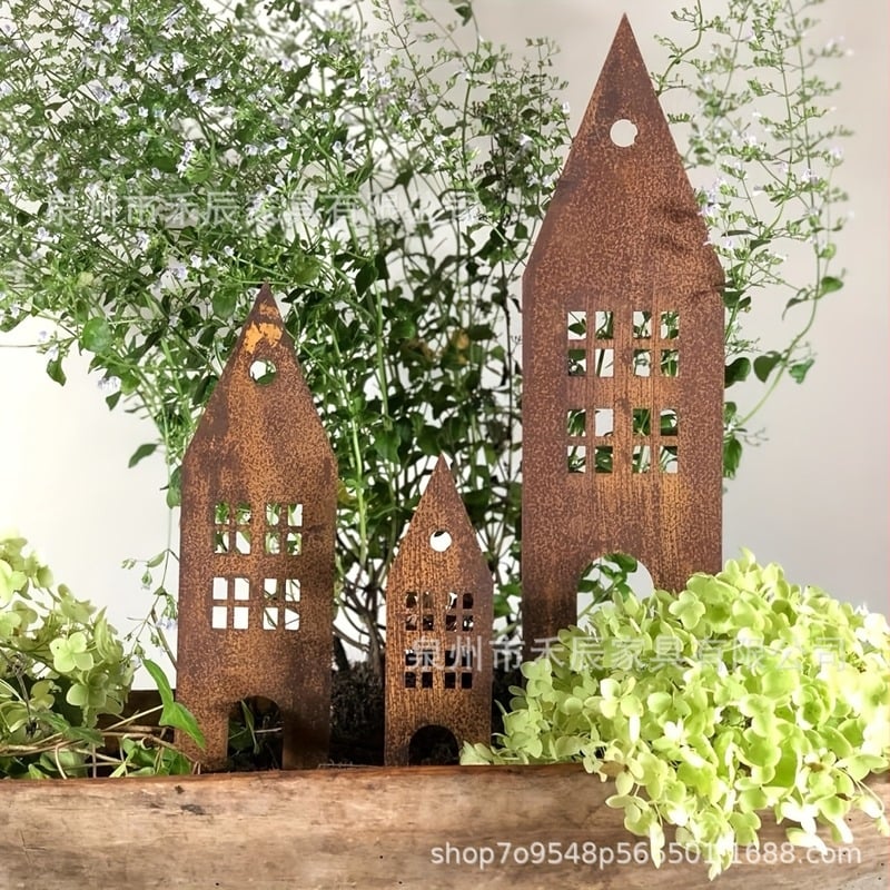 Három kastély siluettje vasból készült kertdísz – geometriai forma, pastorális stílus, otthonra és kertbe