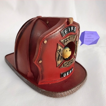 Tűzoltó sisak formájú madárház, függő dísz, modern geometriai stílus, anyag: műanyag és műgyanta, feldolgozási folyamat: gyanta.