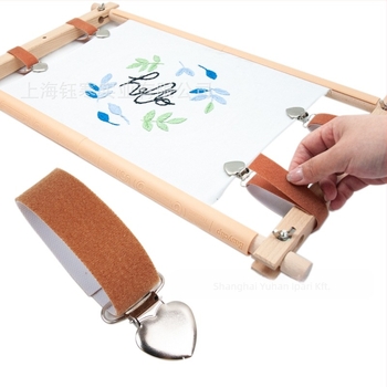 Keresztszemes hímzőkeret fix szorítóval – DIY eszköz