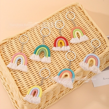 Kulcstartó - kézzel szőtt szivárvány bojttal fonott pamut fonalból (Anyag: pamut fonal; Csomagolás: egyedi csomagolás; Stílus: Modern művészet; Márka: Jin jun)