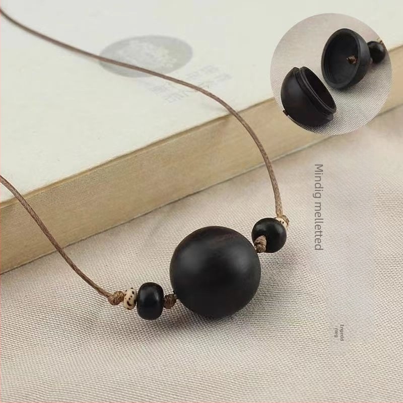 Etno-stílusú nyaklánc keresztlánccal, kézzel készített, medál kevert anyagból