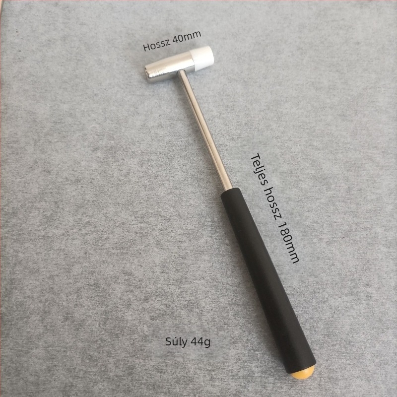 Karmás kalapács vasfejjel