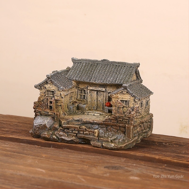 Pastorális mini ház gyanta dísz – asztali és autó dekoráció, virágcserepes dekor, táji dísz, kis ajándék