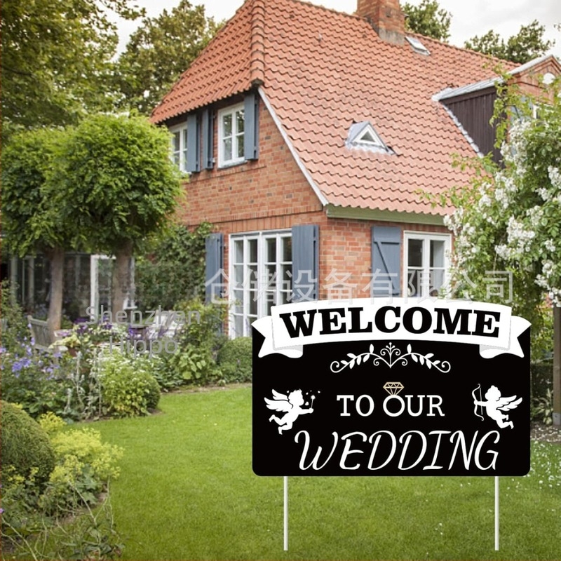 Kerti díszítő tábla nyíllal, kültéri esküvői irányjelző