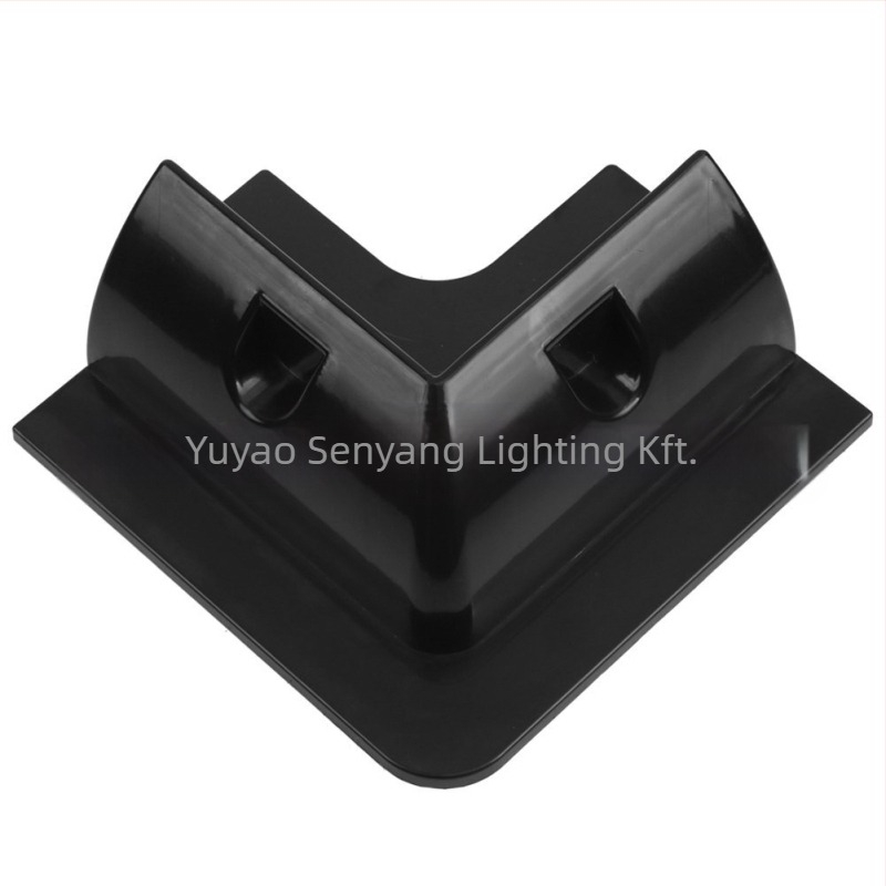 Műanyag napenergiás panel tartó RV-hez és jachtokhoz, ABS, 7 részes készlet csatlakozódobozzal — Márka SY, Modell Integrated, Anyag Műanyag, Tömeg 2000 g