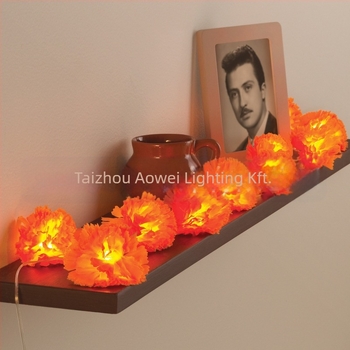 Virág alakú LED-sorfény, 10 LED, PVC burkolat, akkumulátoros tápegység, meleg fény 3000K