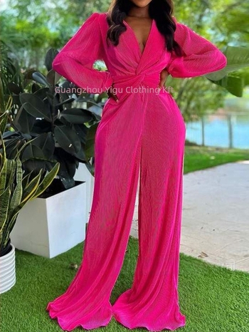 Pliszírozott hosszú ujjú overál egyenes szabású nadrággal, poliészter-spandex anyag, street hipster stílus, tavasz 2025