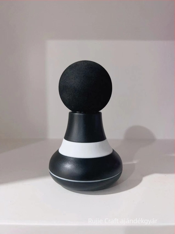 Mini masszírozó izomlazításra – USB táplálású, RJ-R088 modell, egy masszázsfej, nyakra, hátra, derékra, lábakra, csípőre és talpakra, ütés és kopogás technikák