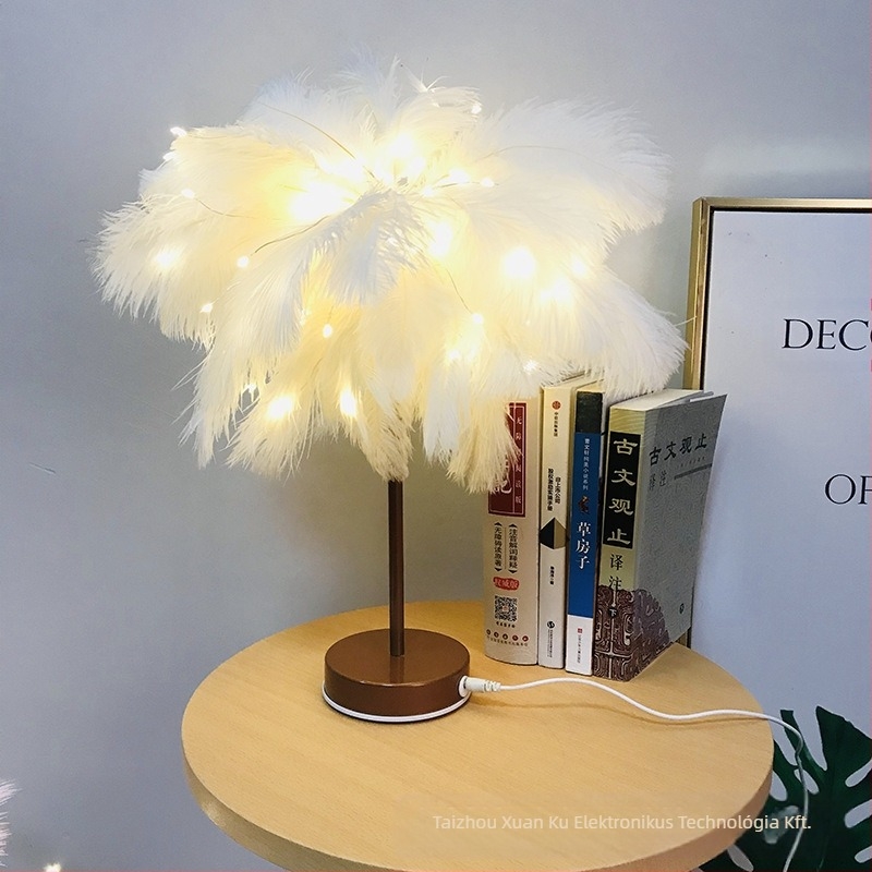 Tollas szív alakú asztali lámpa, modell Cool 101, akkumulátoros tápellátás, távirányítós és kézi működés, IP43, PVC ház