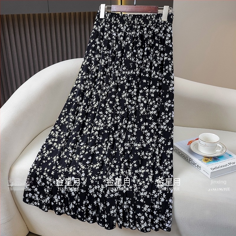 A-vonalú midi szoknya, hosszú, virágos mintázat, Ice Silk, 70–80% viszkóz, enyhe nyújthatóság, 2025 nyár