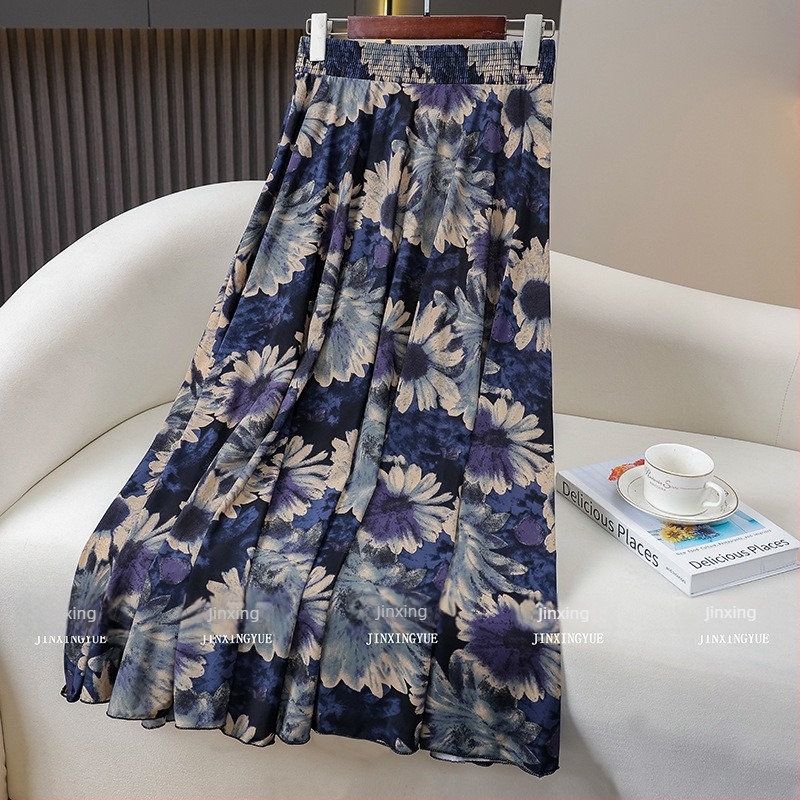 A-vonalú midi szoknya, hosszú, virágos mintázat, Ice Silk, 70–80% viszkóz, enyhe nyújthatóság, 2025 nyár