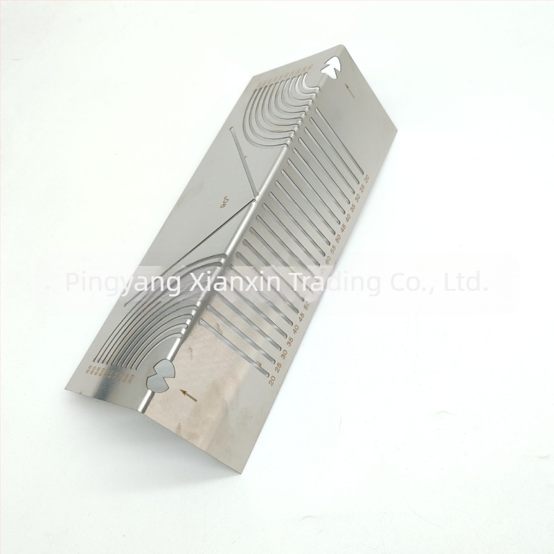 PrecisionFlex szög- és ívjelölő eszköz – fém kivitel, geometriai forma, otthoni használatra, PP zacskóban csomagolva