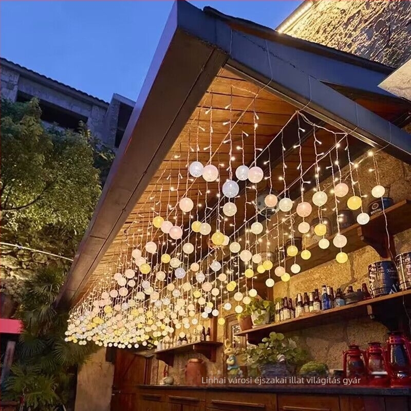 Kültéri LED pamutgolyó függönyfény – napelemes, IP43, 72 LED, 2700K melegfehér, élettartam 60000h