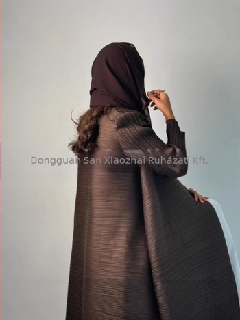 Arab abaya fodrozott mintával, hosszú ujjú, hosszított fazon, kötőzáras záródás