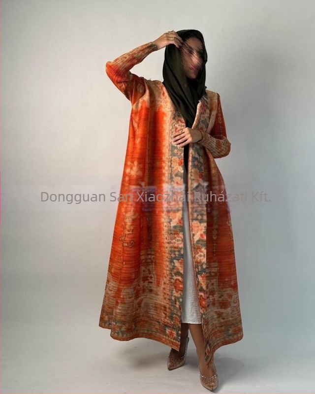 Arab abaya fodrozott mintával, hosszú ujjú, hosszított fazon, kötőzáras záródás