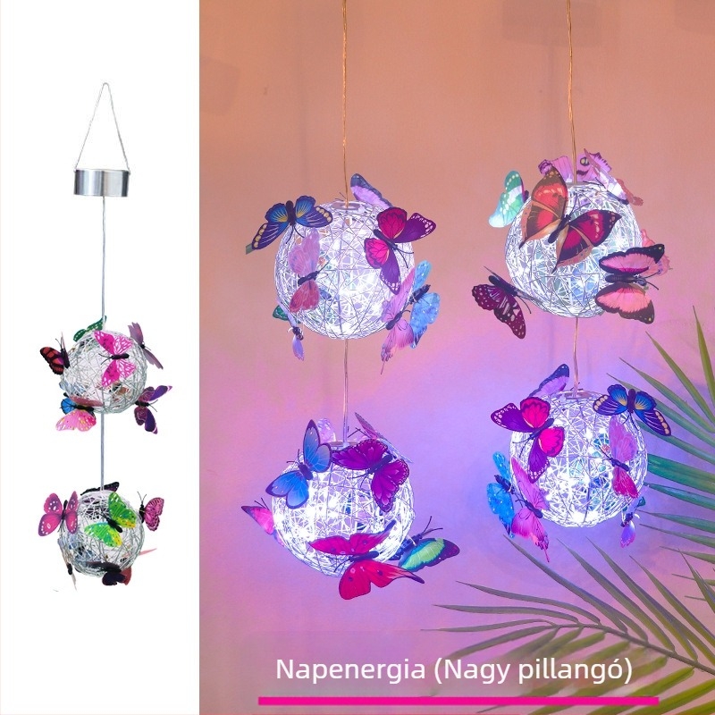 LED napelemes akasztós fa-ballon lámpa pillangó mintás alumíniumdrót-dizájnnal kültéri kerthez; IP65, LED fényforrás, 1W, 6–12 óra, 50 000 óra élettartam