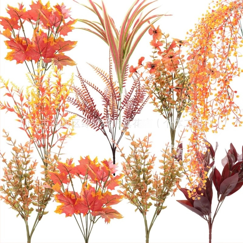 Műanyagból készült művirágok készlet eukaliptusszal, juharlevéllel és ibolyával a beltéri és kültéri dekorációhoz (Anyag: Műanyag; Gyártás: injekciós öntés; Változat: eukaliptusz; Használat: esküvő, kültér, fotózási kellék, otthoni dekoráció)