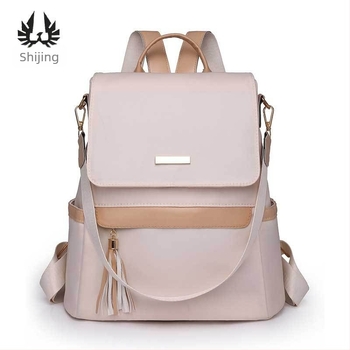 Női hátizsák — városi egyszerűség, textil, 2024 tavasz szezon, cipzáras nyitás, belső cipzáras rekesz