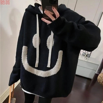 Női kapucnis pulóver jacquard kötésű, akril anyagú, fleece-béléssel, ősz 2023