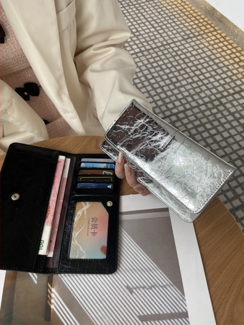 Női hosszú valódi bőrtáska, sokoldalú 2025-ös modell, ultra vékony bőr, kártyatartó, kompakt elegáns csat