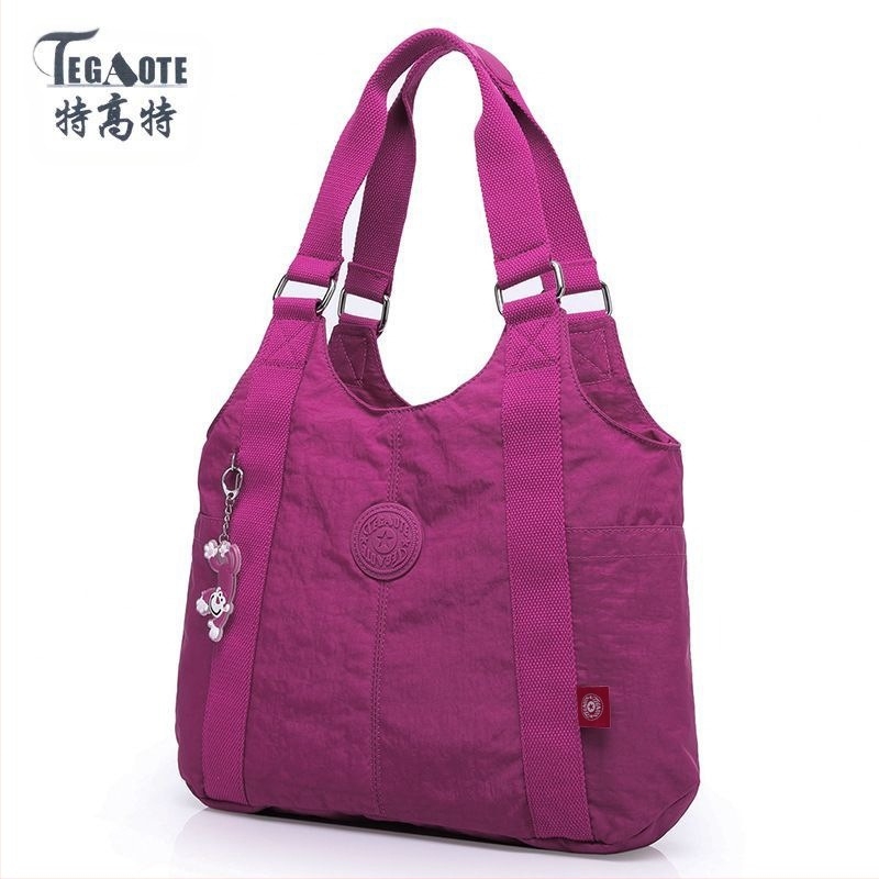 Nylon női válltáska — városi egyszerű stílus, cipzáras nyitás, függőleges négyzetes forma, belső zsebek (rejtett cipzáras zseb, telefonzseb, személyi igazolvány zseb)