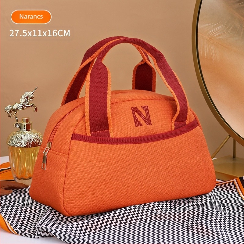 Nagy kapacitású vászontáska kozmetikumokhoz, vízálló, ultra könnyű, kopásálló és száraz–nedves szétválasztás.