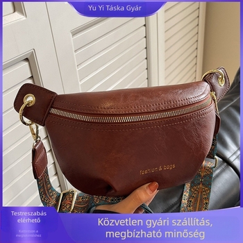 Válltáska széles pánttal, PU anyag, 2023-as őszi kiadás, Ferrari márka, ideális szabadidős utazásokhoz