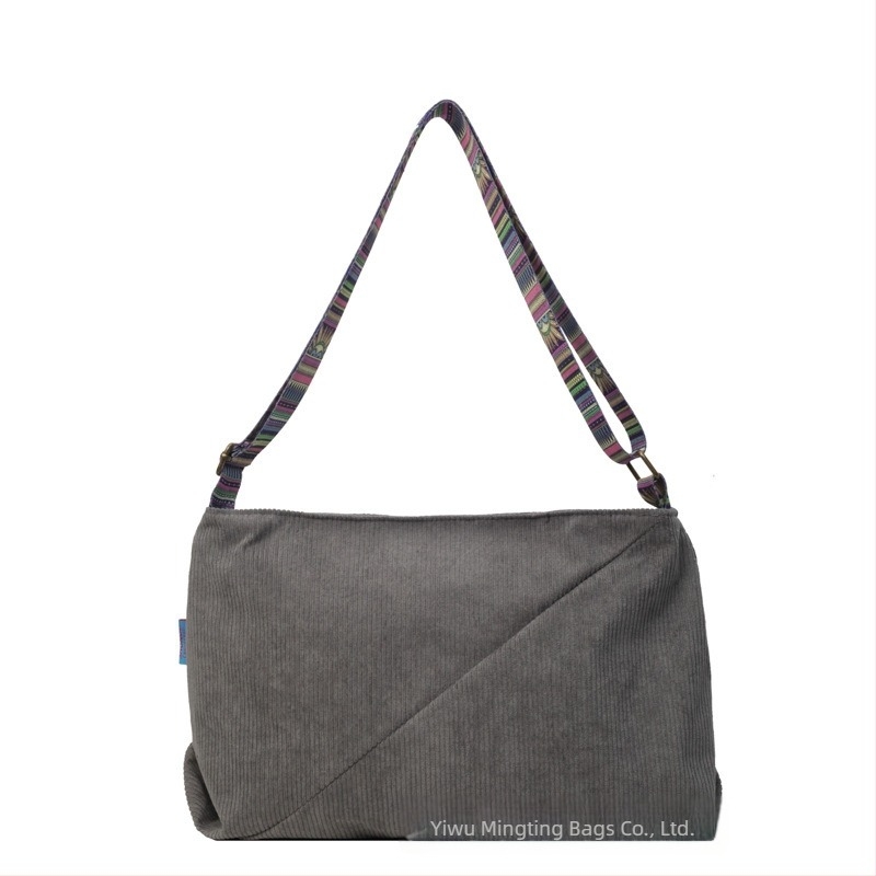 Corduroy női táska, nagy kapacitású — mindennapi crossbody/válltáska, cipzáras nyitás, függőleges négyzet alak, belső zsebek: cipzáras, telefon és ID